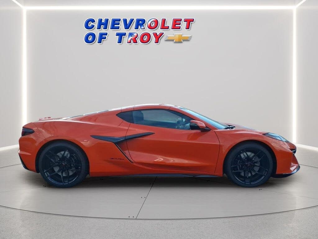 2027 Chevrolet Corvette Z06 1LZ Coupe RWD photo 10