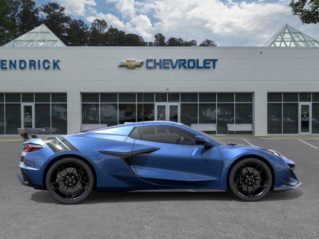 2027 Chevrolet Corvette Z06 3LZ Convertible RWD photo 7