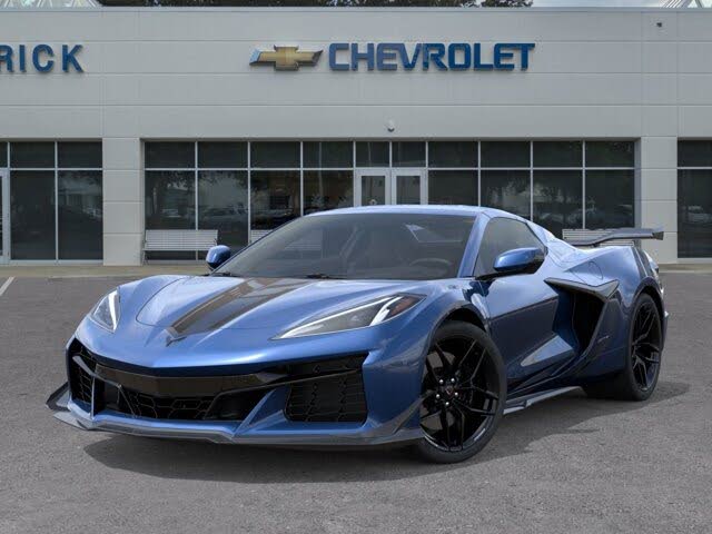 2027 Chevrolet Corvette Z06 3LZ Convertible RWD photo 8