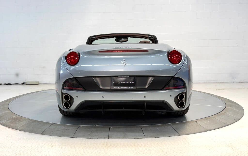 2010 Ferrari California GT Convertible photo 9