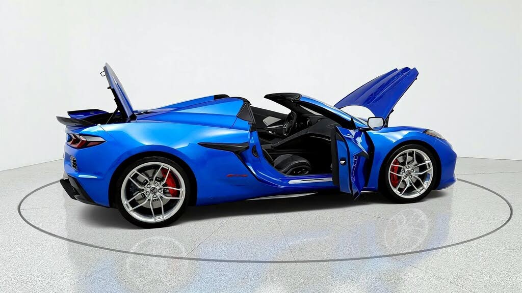 2024 Chevrolet Corvette Z06 2LZ Convertible RWD photo 13