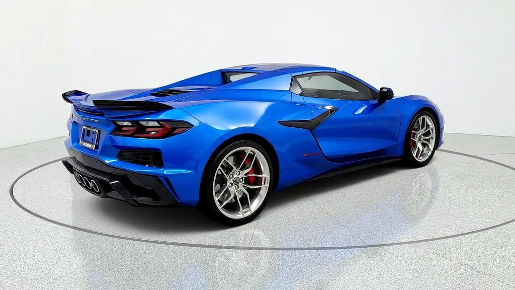 2024 Chevrolet Corvette Z06 2LZ Convertible RWD photo 5