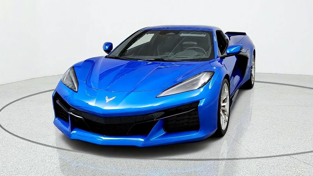 2024 Chevrolet Corvette Z06 2LZ Convertible RWD photo 8