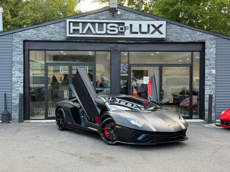 2018 Lamborghini Aventador LP 740-4 S Coupe AWD