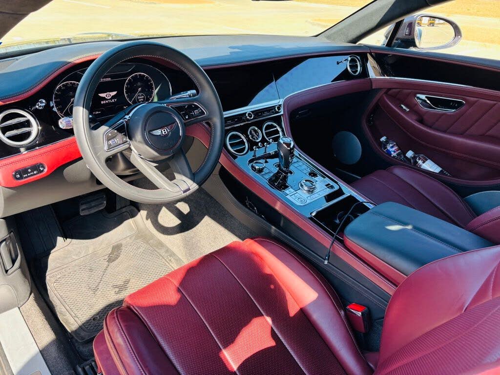 2024 Bentley Continental GT V8 AWD photo 9