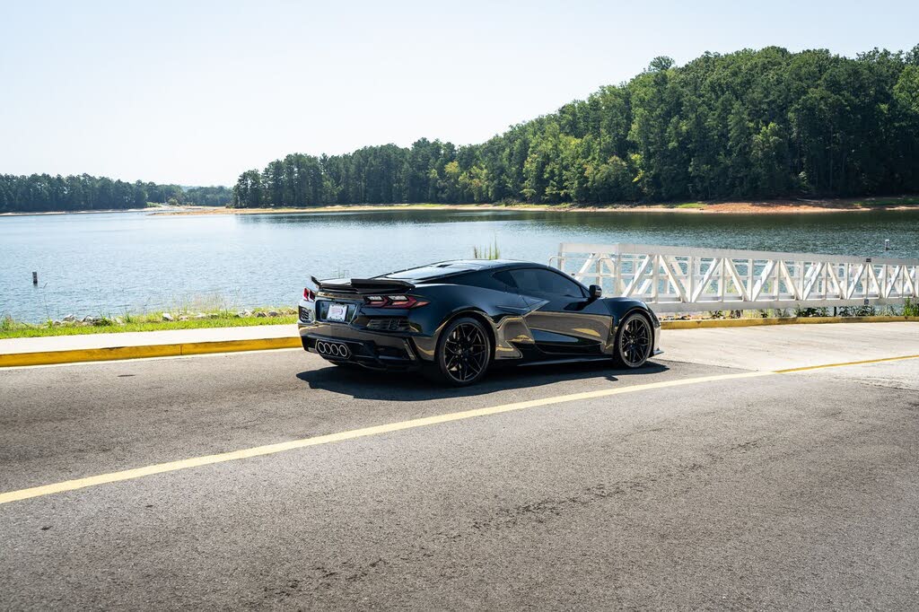 2023 Chevrolet Corvette Z06 3LZ Coupe RWD photo 20
