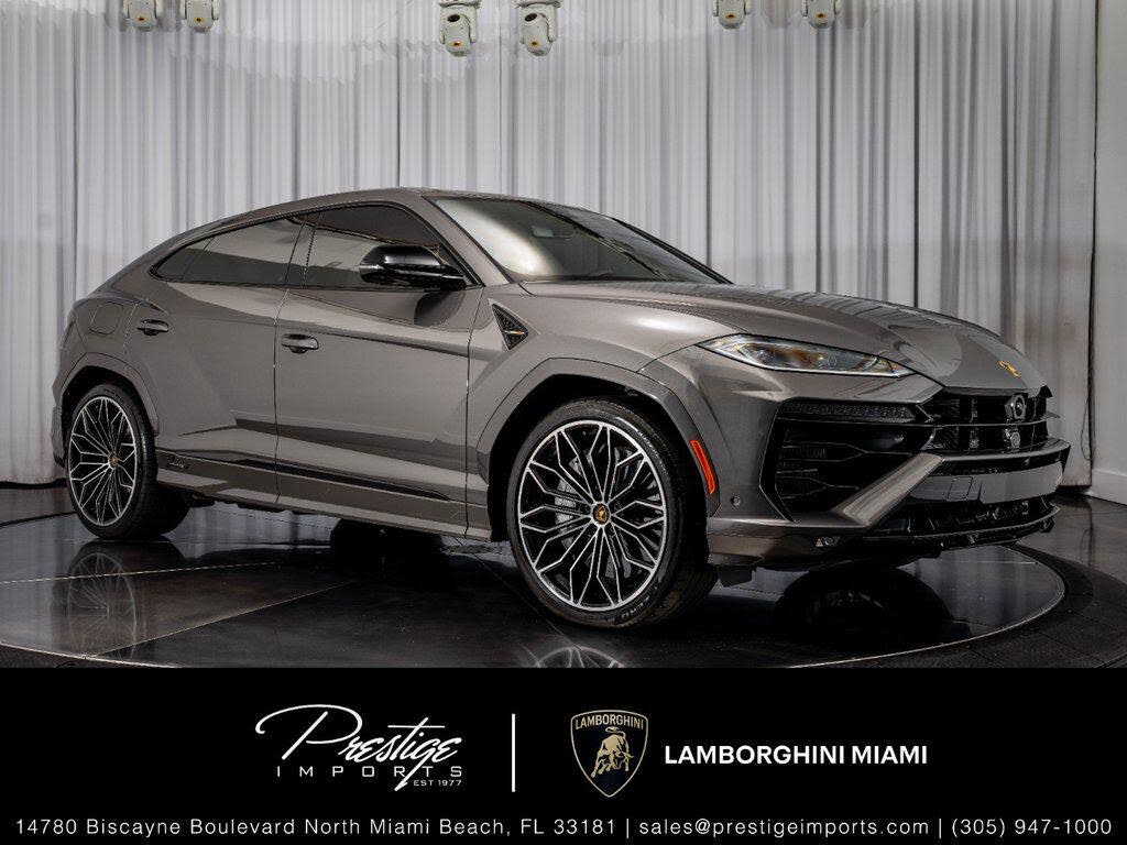 2025 Lamborghini Urus SE AWD