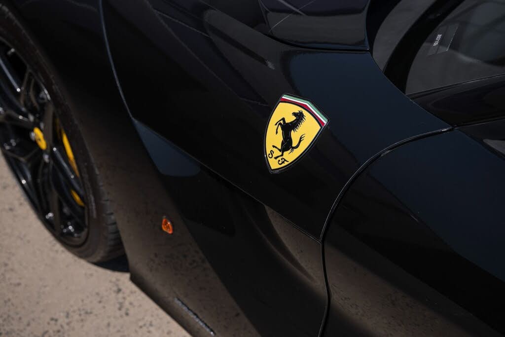 2013 Ferrari F12 Berlinetta Coupe photo 18
