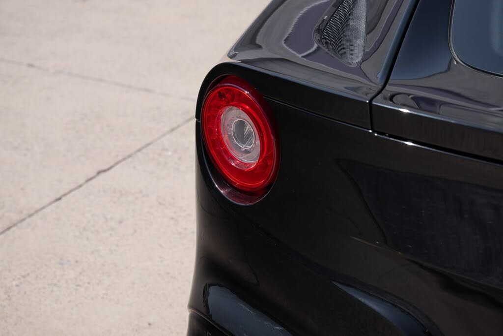 2013 Ferrari F12 Berlinetta Coupe photo 23