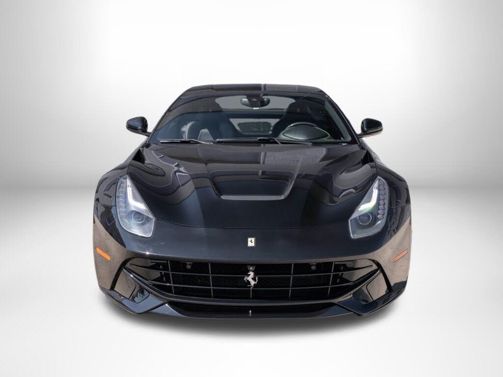 2013 Ferrari F12 Berlinetta Coupe photo 5