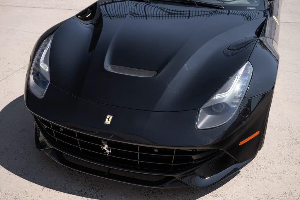 2013 Ferrari F12 Berlinetta Coupe photo 9