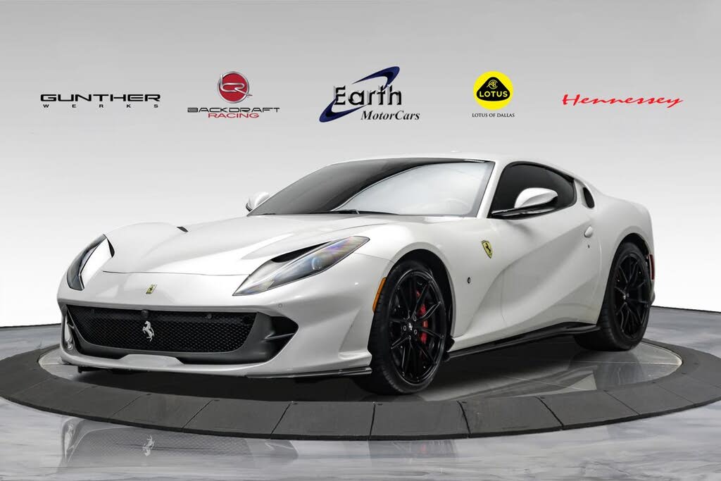 2019 Ferrari 812 Superfast RWD