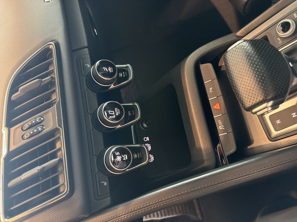 2018 Audi R8 quattro V10 Spyder AWD photo 11 of 24