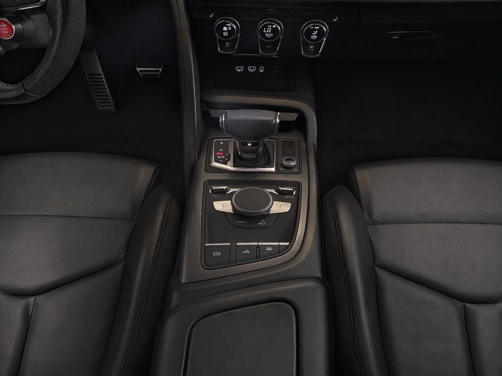 2018 Audi R8 quattro V10 Spyder AWD photo 17 of 24