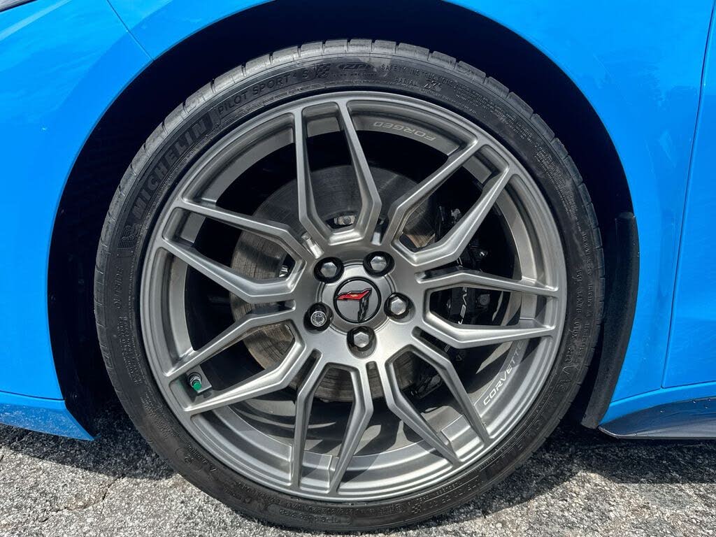 2025 Chevrolet Corvette Z06 1LZ Convertible RWD photo 12