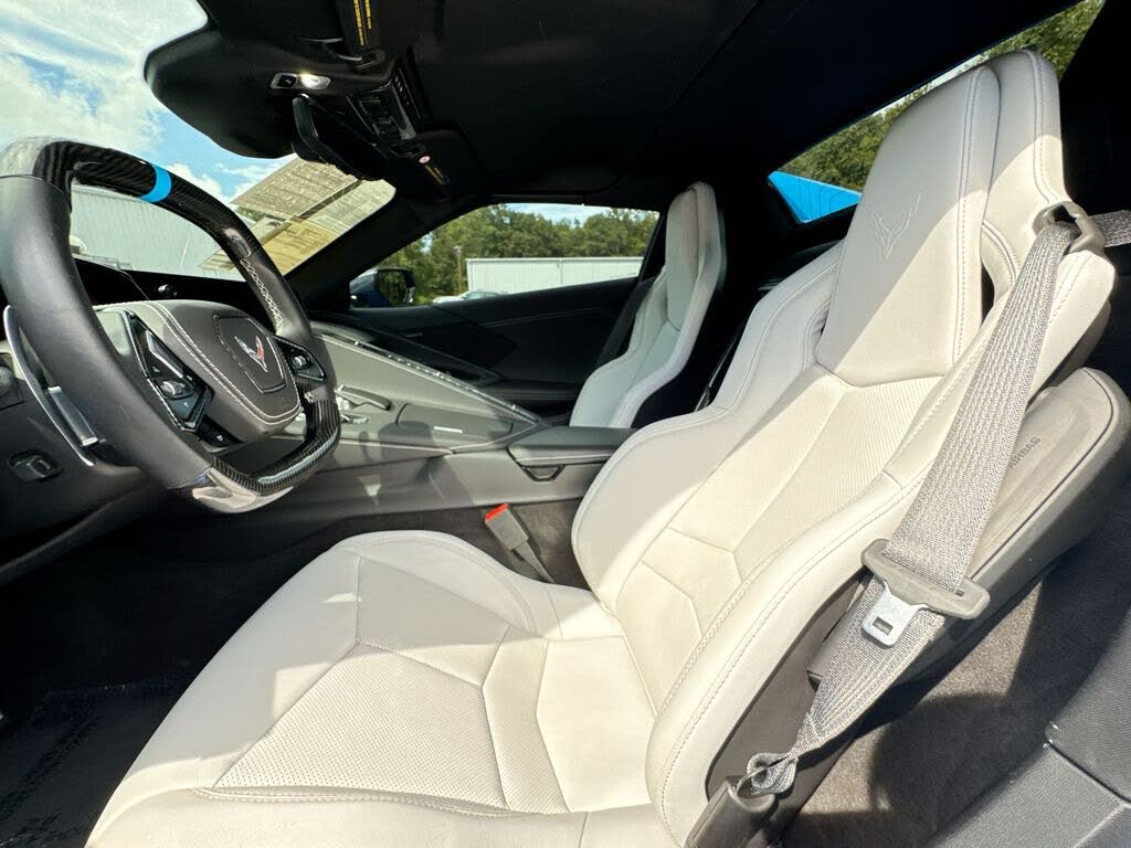 2025 Chevrolet Corvette Z06 1LZ Convertible RWD photo 13