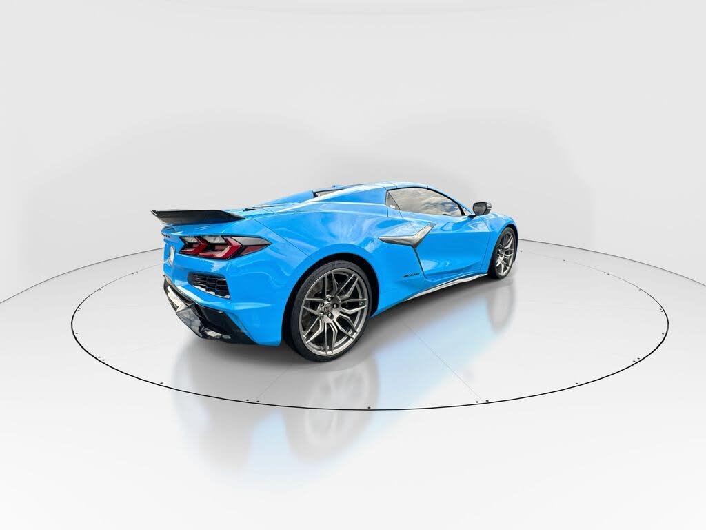 2025 Chevrolet Corvette Z06 1LZ Convertible RWD photo 8