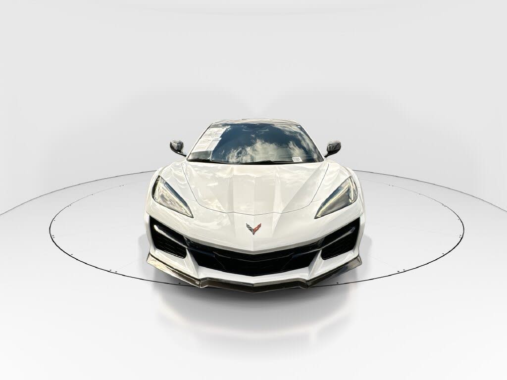 2023 Chevrolet Corvette Z06 3LZ Coupe RWD photo 3