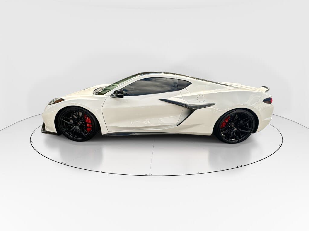 2023 Chevrolet Corvette Z06 3LZ Coupe RWD photo 5