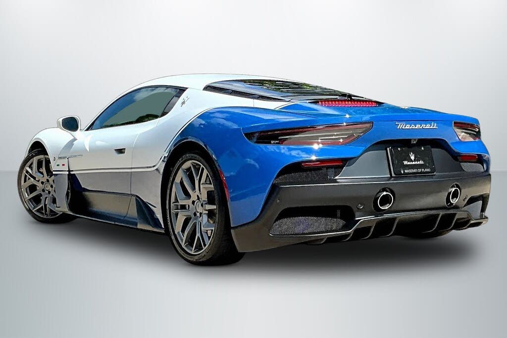 2025 Maserati MC20 RWD photo 3