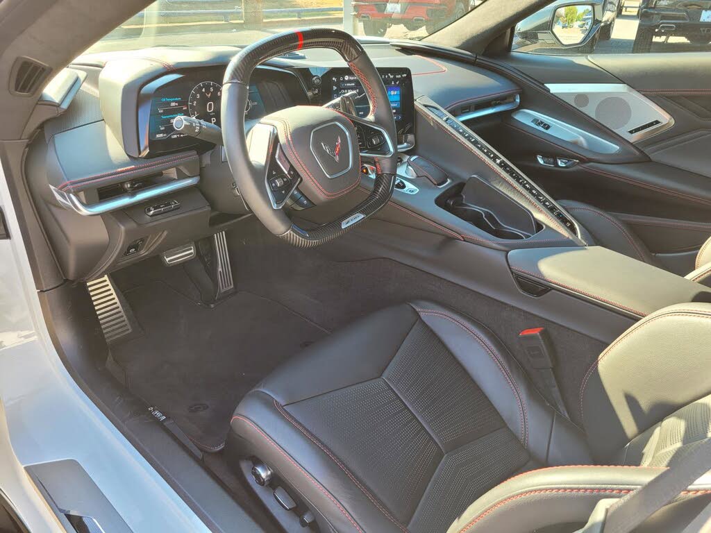 2024 Chevrolet Corvette Z06 3LZ Convertible RWD photo 2