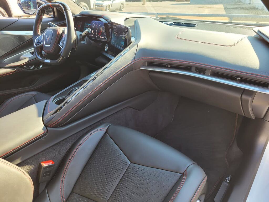 2024 Chevrolet Corvette Z06 3LZ Convertible RWD photo 8