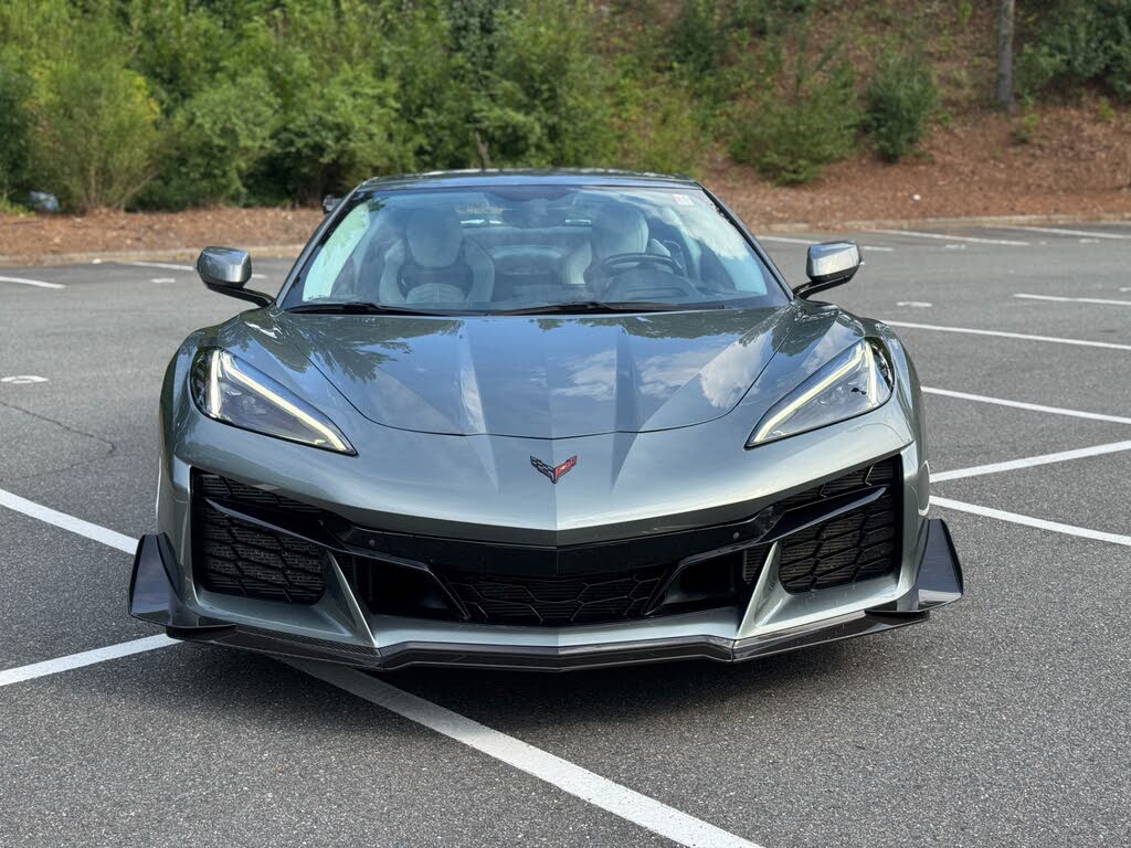 2023 Chevrolet Corvette Z06 3LZ Convertible RWD photo 2