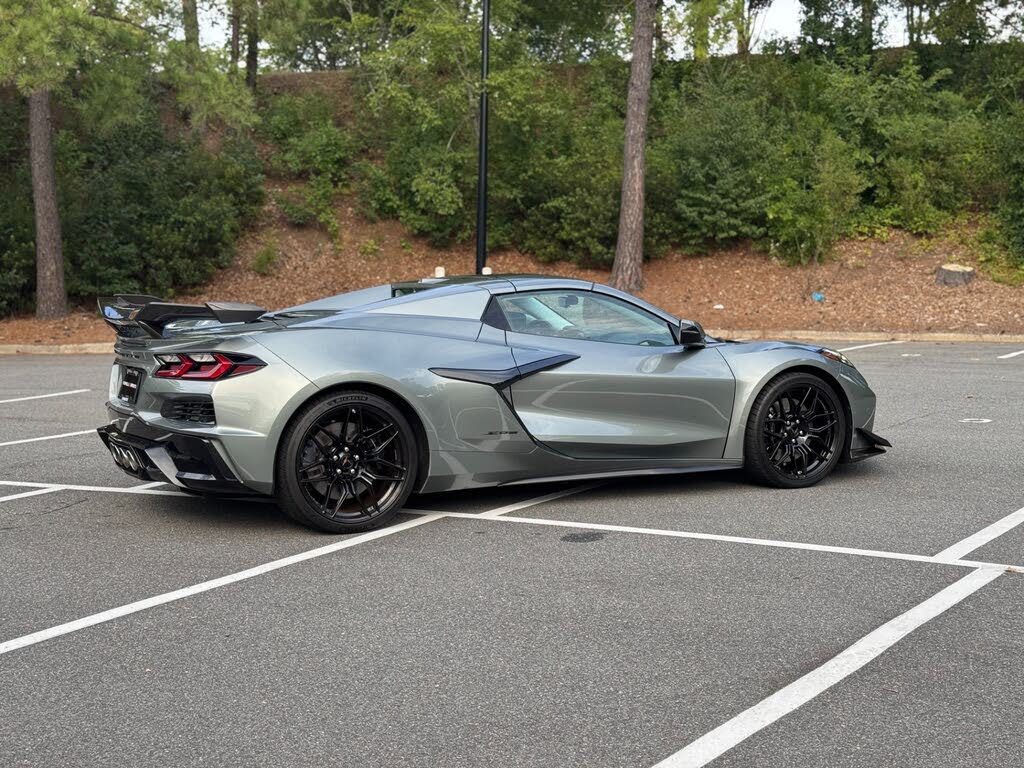 2023 Chevrolet Corvette Z06 3LZ Convertible RWD photo 13