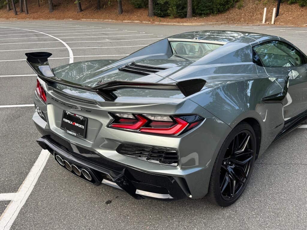 2023 Chevrolet Corvette Z06 3LZ Convertible RWD photo 23