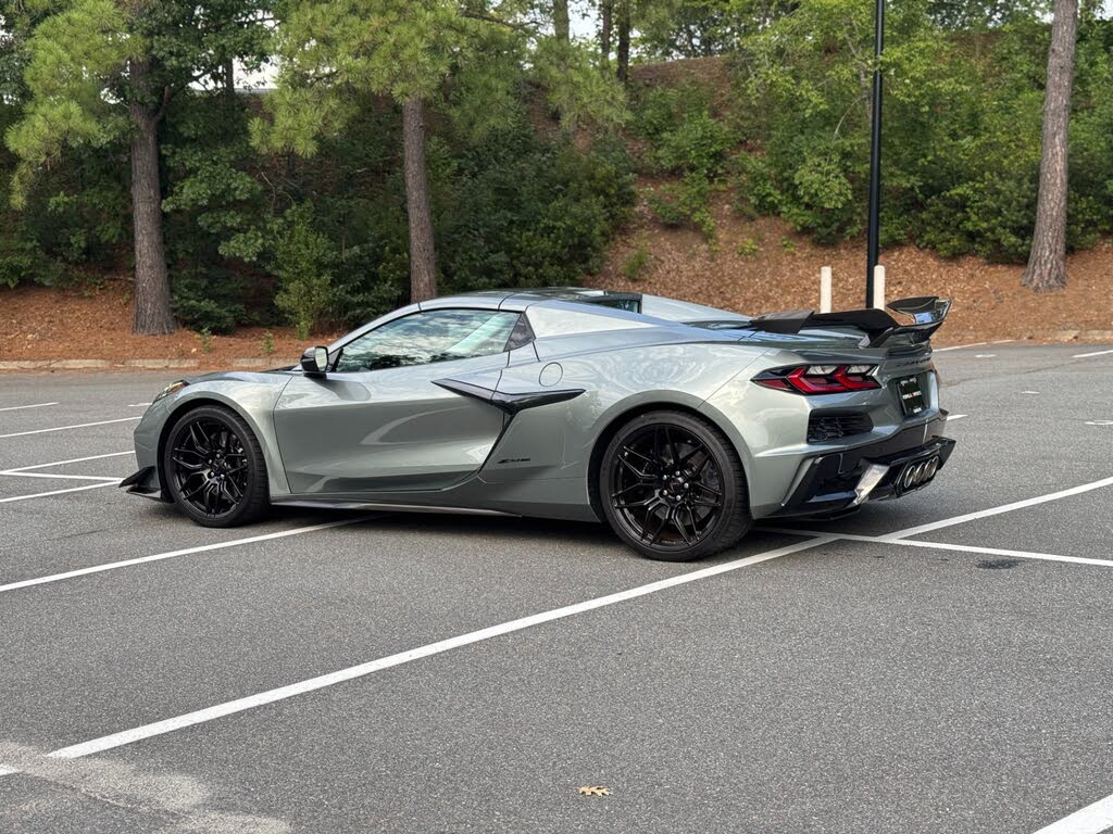 2023 Chevrolet Corvette Z06 3LZ Convertible RWD photo 7