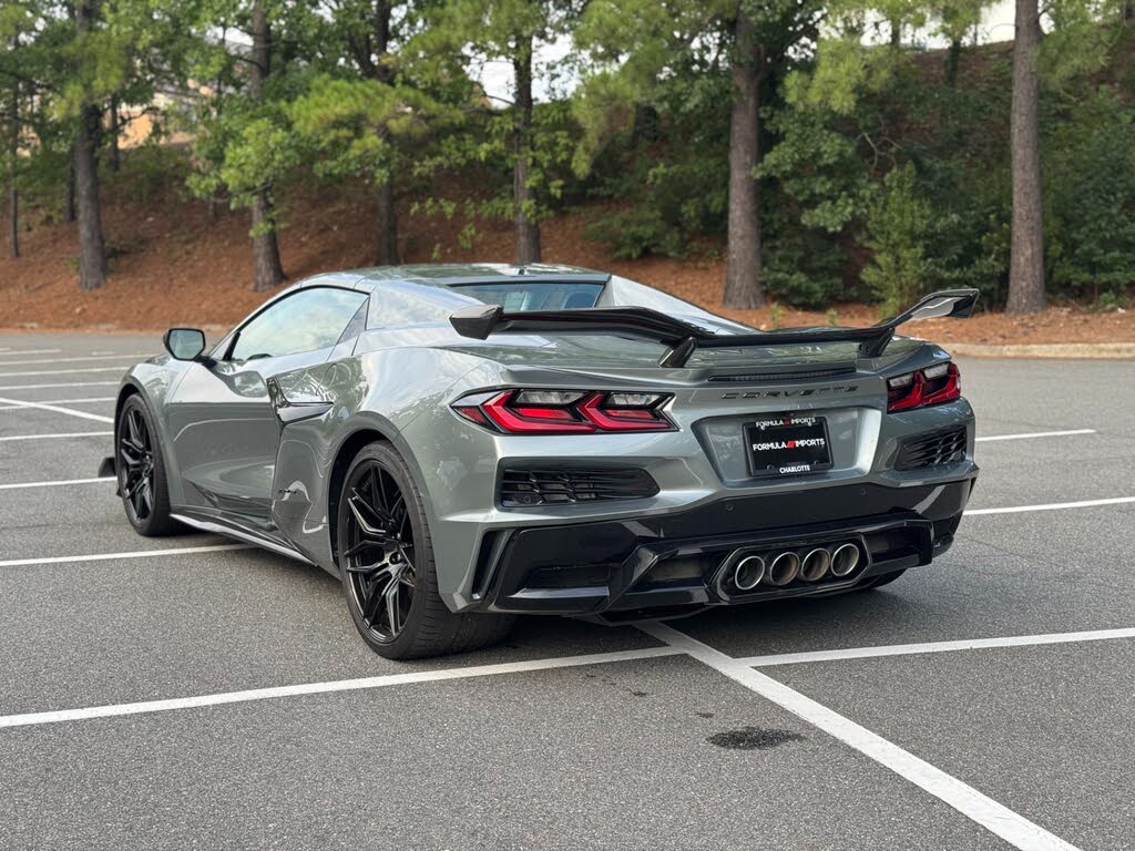 2023 Chevrolet Corvette Z06 3LZ Convertible RWD photo 8