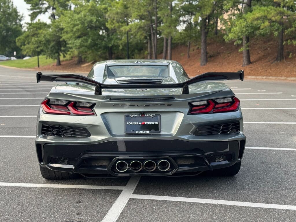 2023 Chevrolet Corvette Z06 3LZ Convertible RWD photo 10
