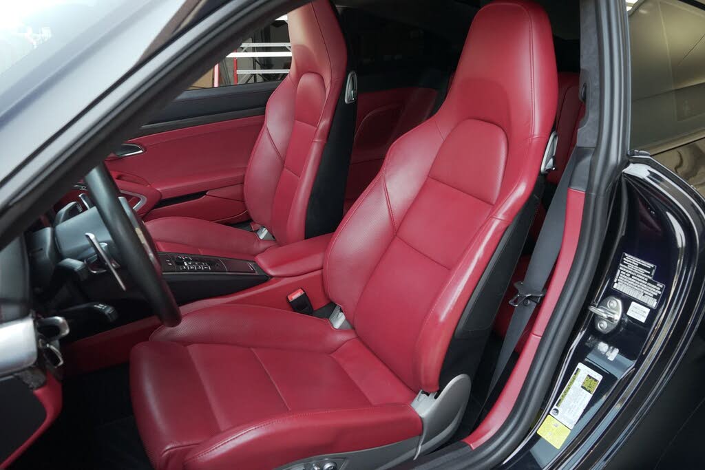 2016 Porsche 911 Turbo S Coupe AWD photo 3 of 24