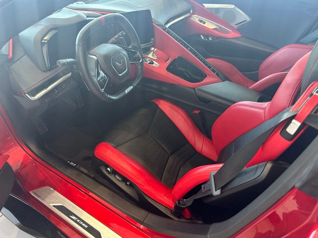 2025 Chevrolet Corvette Z06 2LZ Convertible RWD photo 13