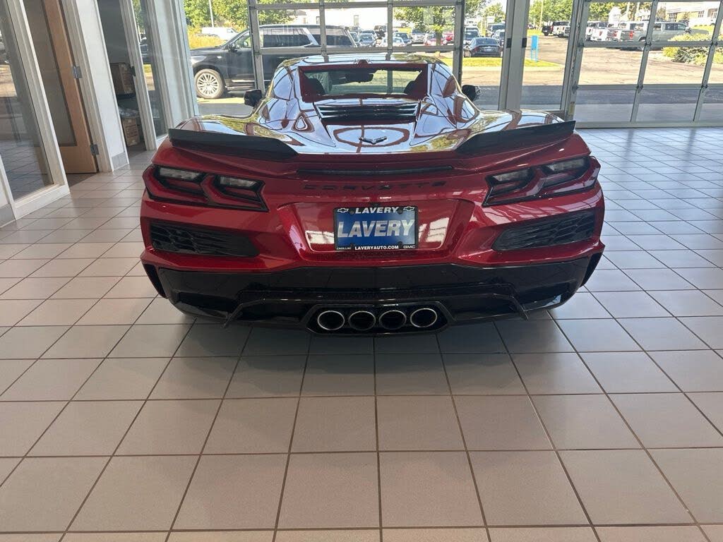 2025 Chevrolet Corvette Z06 2LZ Convertible RWD photo 9