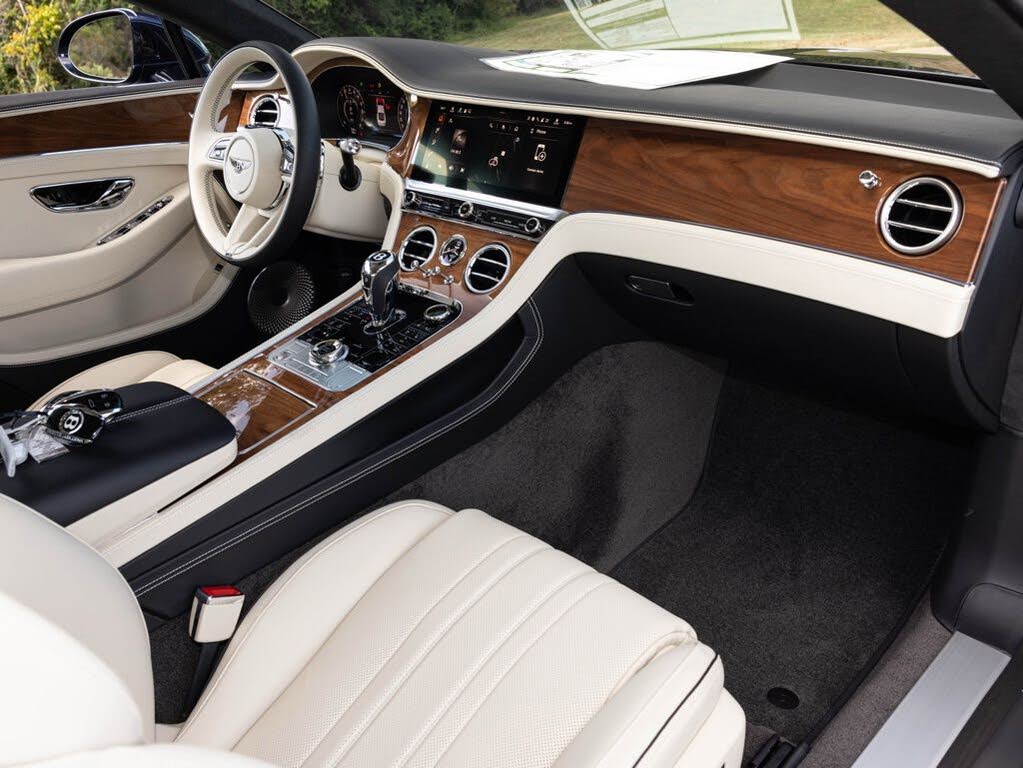 2026 Bentley Continental GT AWD photo 4