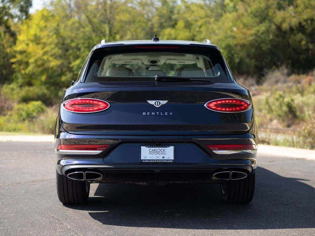 2025 Bentley Bentayga V8 AWD photo 10