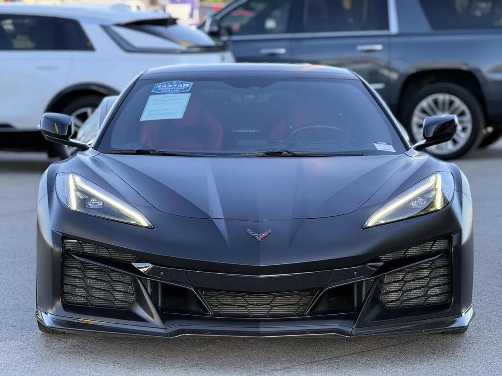2023 Chevrolet Corvette Z06 3LZ Convertible RWD photo 3