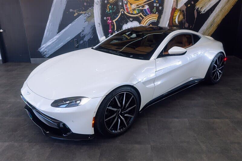 2019 Aston Martin Vantage RWD