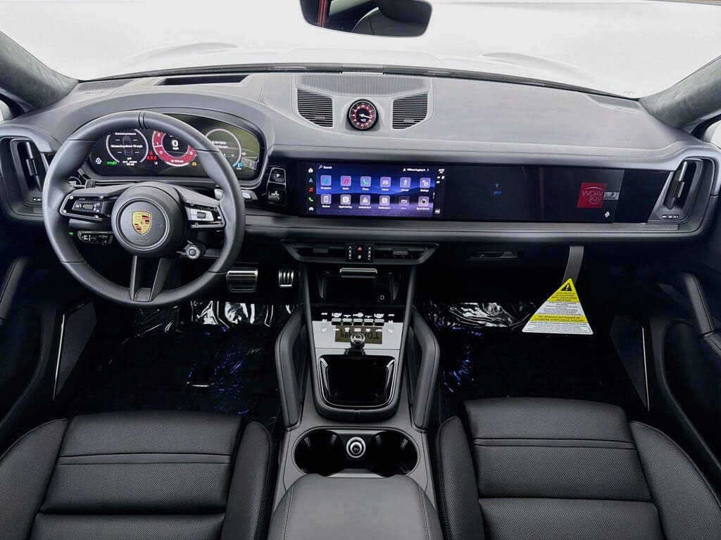 2026 Porsche Cayenne Coupe GTS AWD photo 15 of 24