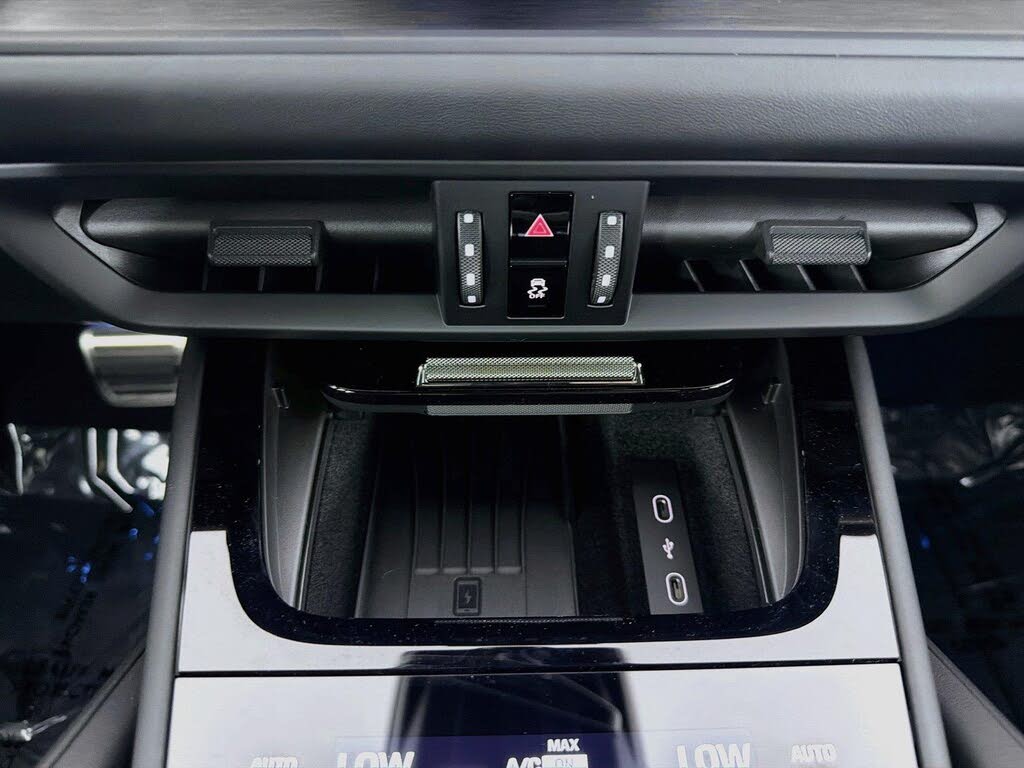2026 Porsche Cayenne Coupe GTS AWD photo 20 of 24