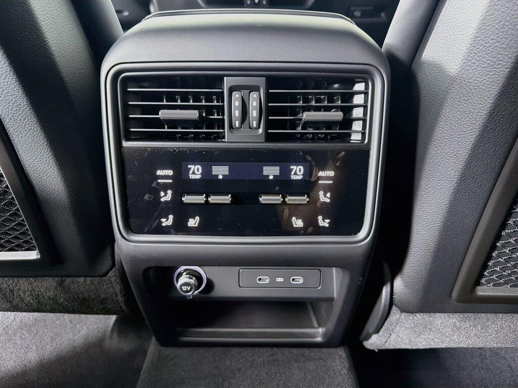 2026 Porsche Cayenne Coupe GTS AWD photo 24 of 24