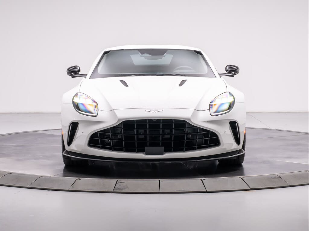 2025 Aston Martin Vantage Coupe RWD photo 6