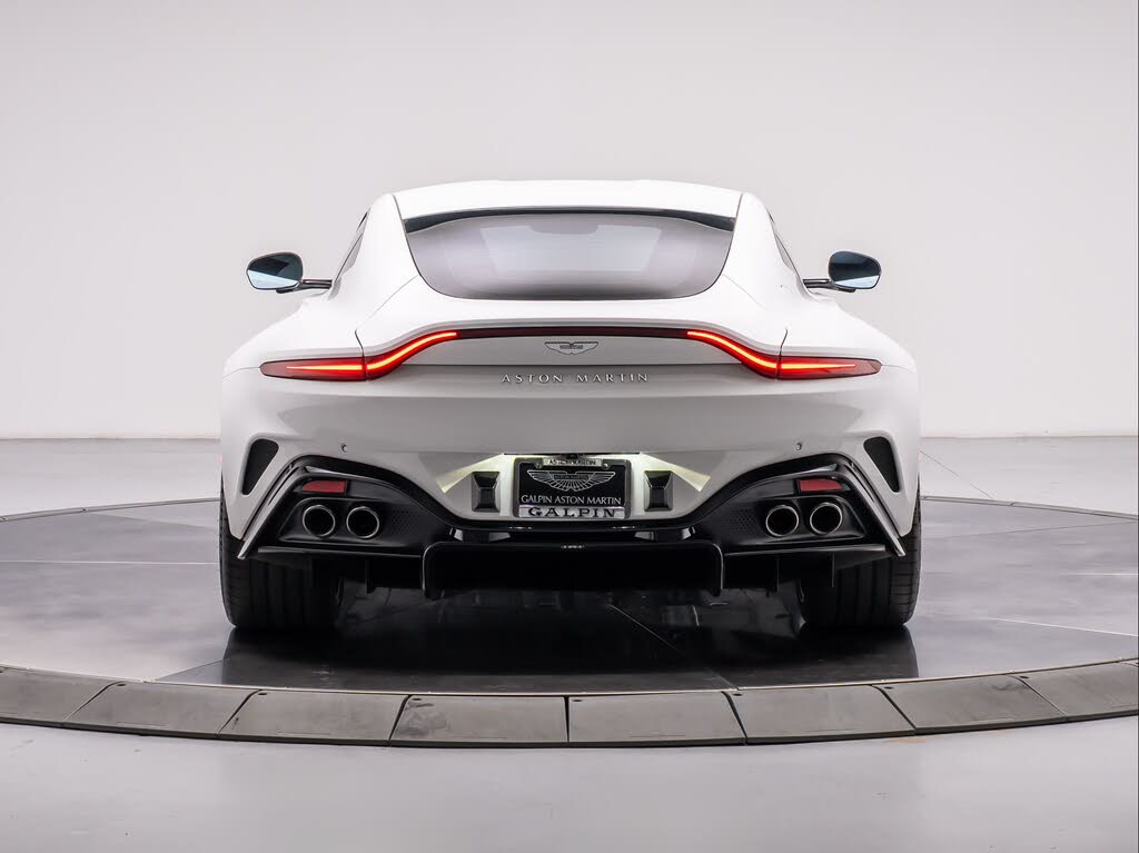 2025 Aston Martin Vantage Coupe RWD photo 7