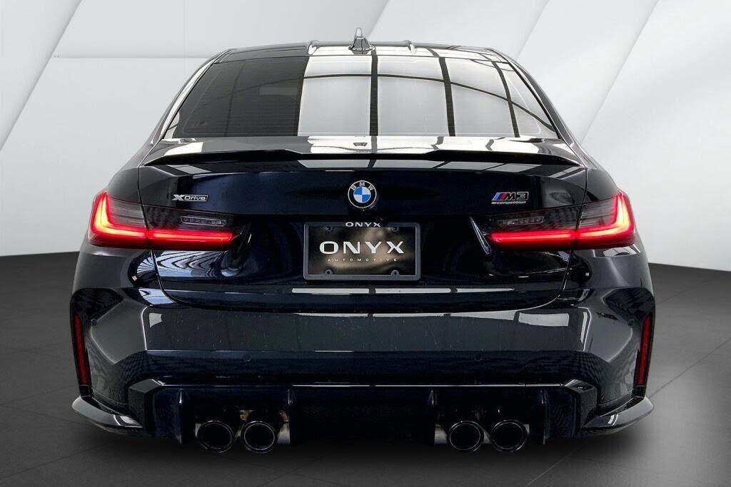 2025 BMW M3 Competition xDrive photo 19 of 24