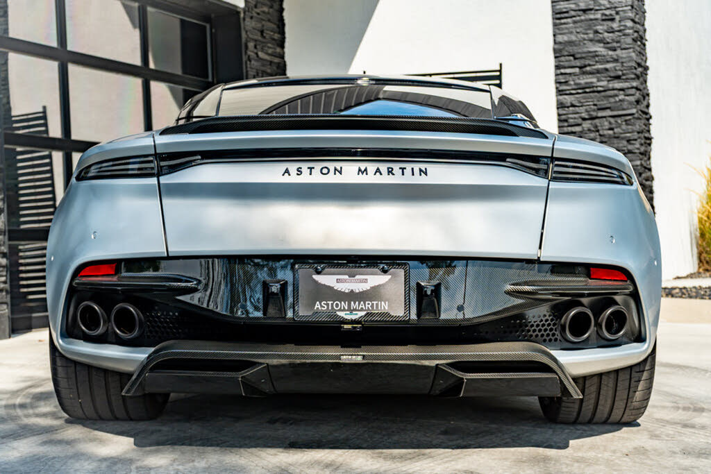 2020 Aston Martin DBS Superleggera Coupe RWD photo 15