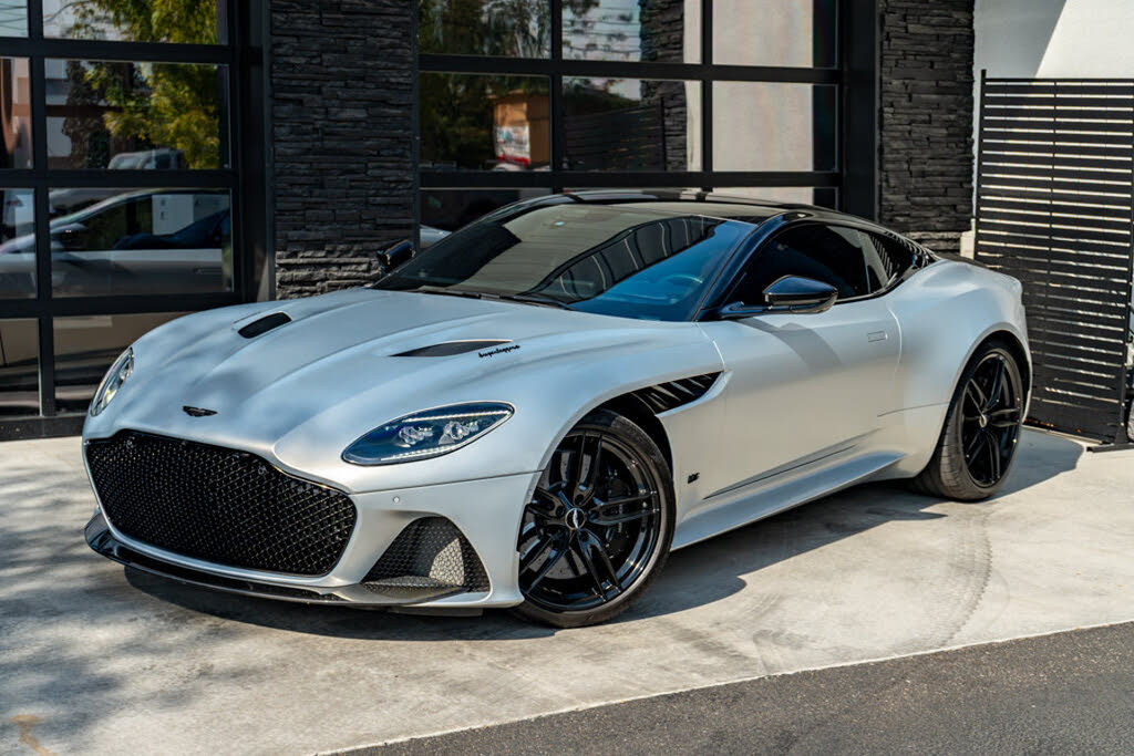 2020 Aston Martin DBS Superleggera Coupe RWD photo 4