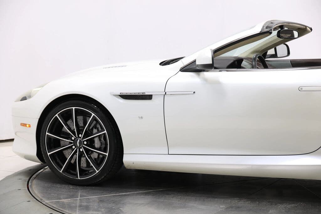 2016 Aston Martin DB9 GT Volante Convertible RWD photo 8
