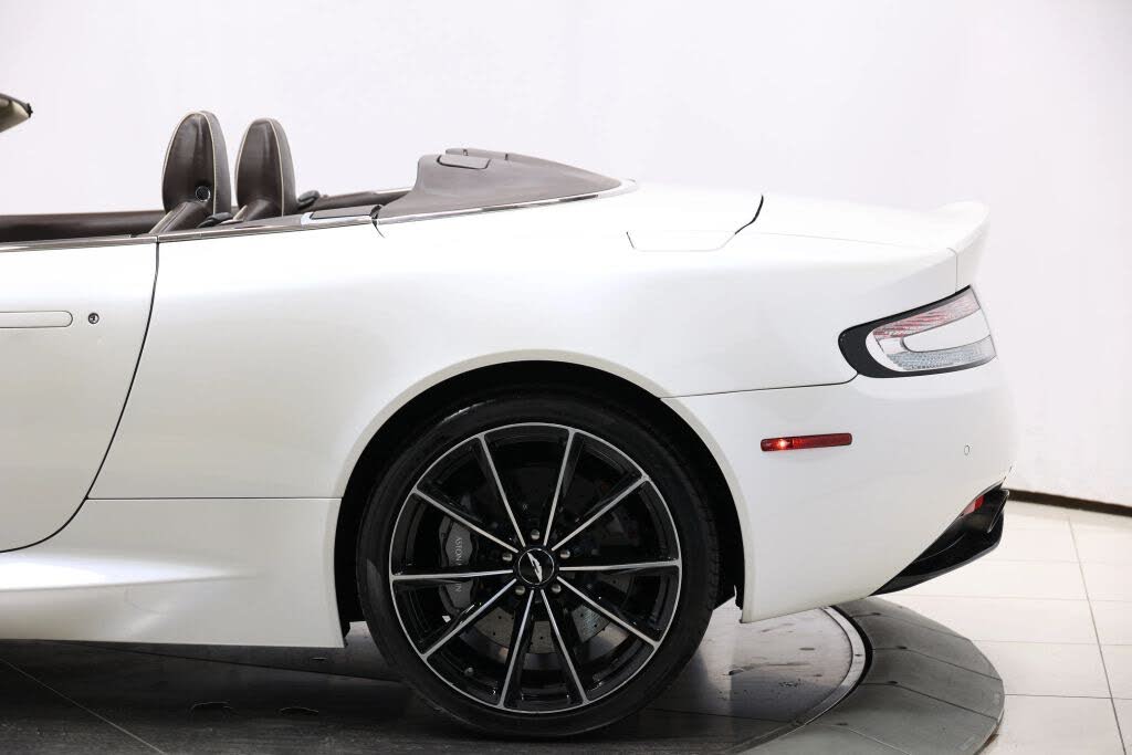 2016 Aston Martin DB9 GT Volante Convertible RWD photo 10