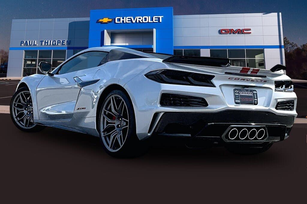 2026 Chevrolet Corvette Z06 2LZ Convertible RWD photo 5